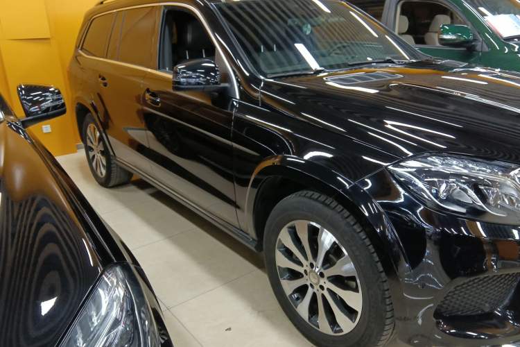 Used Mercedes-Benz GLS 2017 GLS 400 4MATIC Dynamic Model Exterior 6