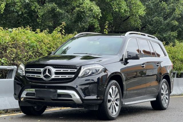 Used Mercedes-Benz GLS 2017 GLS 400 4MATIC Fashion Edition