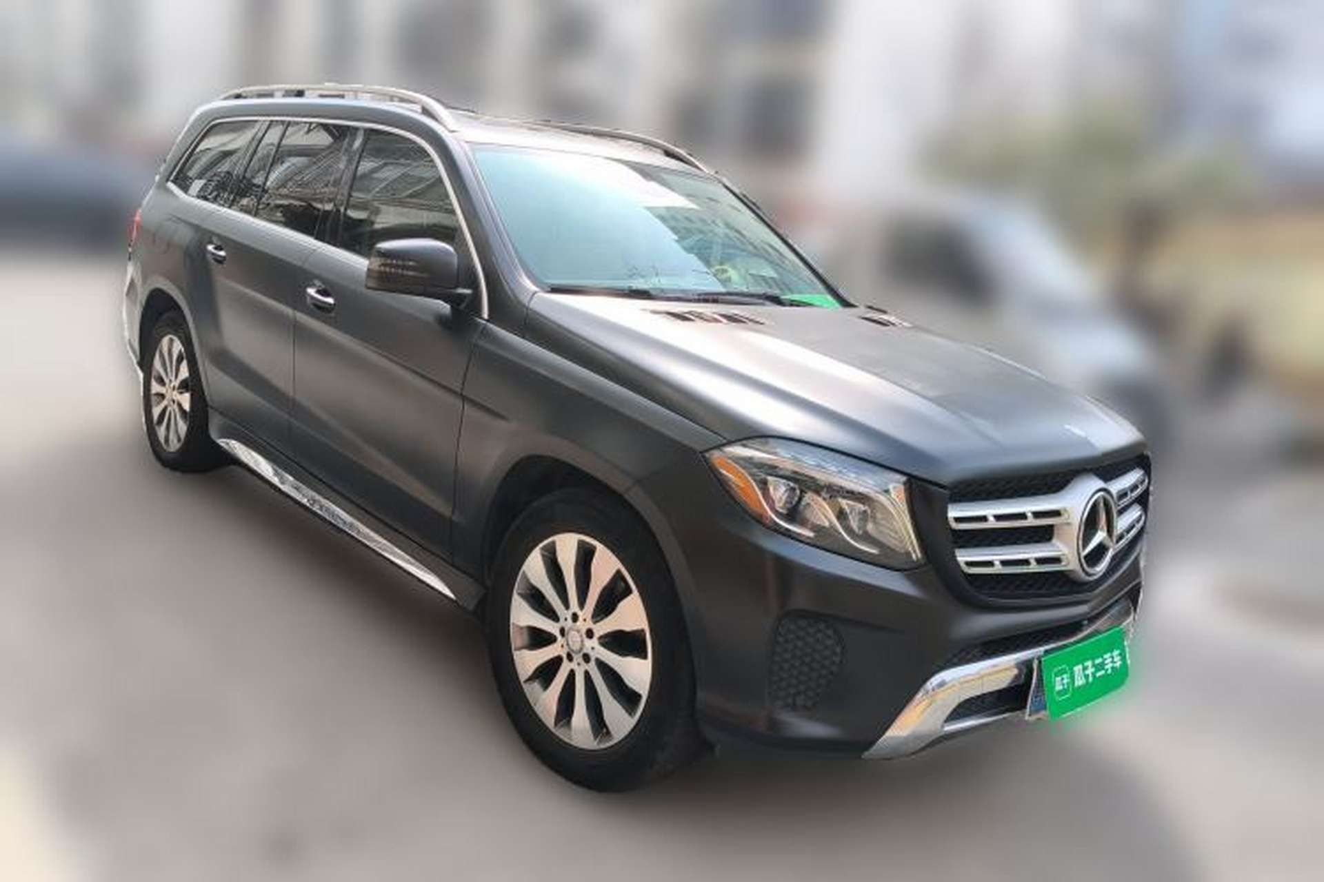 Used Mercedes-Benz GLS  Front Right 45 Deg