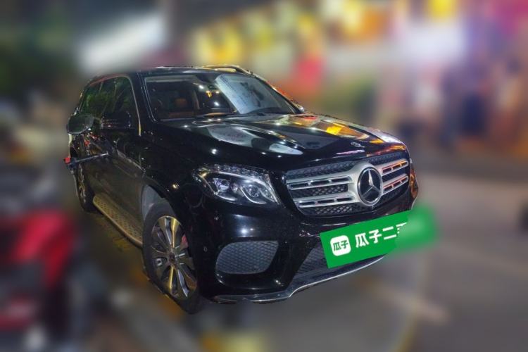 Used Mercedes-Benz GLS 2017 GLS 400 4MATIC Dynamic Model Front Right 45 Deg