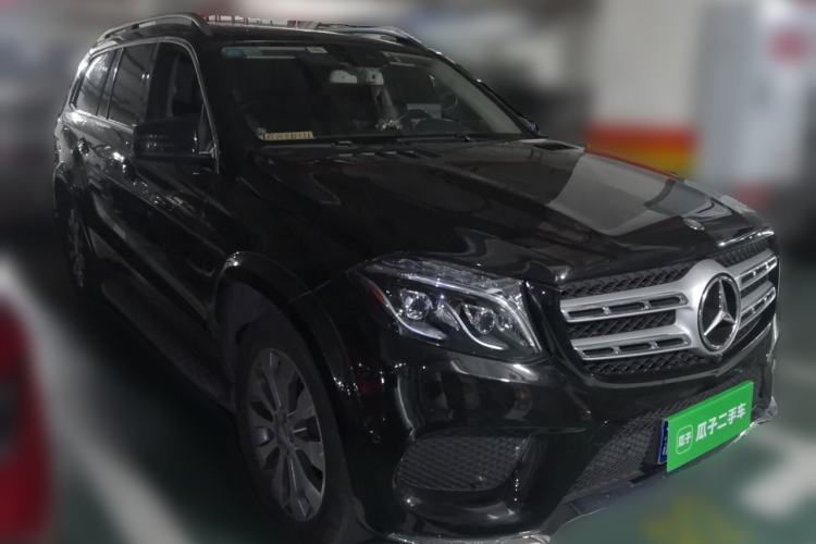 Used Mercedes-Benz GLS 2017 GLS 400 4MATIC Dynamic Model Front Right 45 Deg