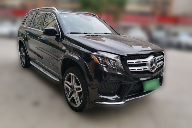 Used Mercedes-Benz GLS  Front Right 45 Deg