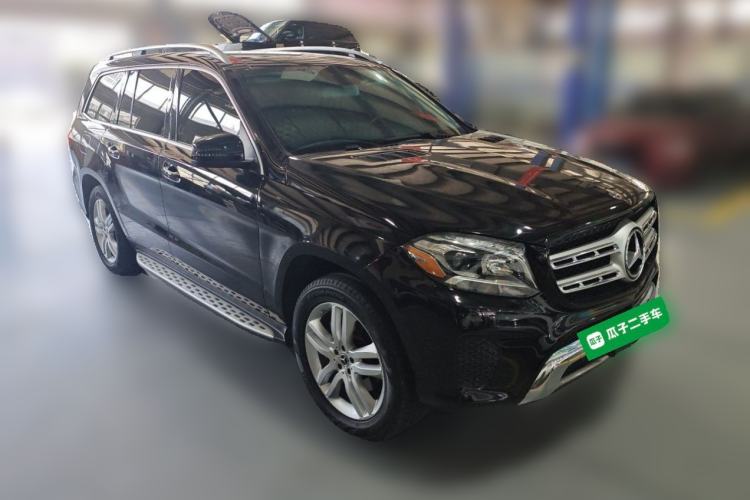 Used Mercedes-Benz GLS  Front Right 45 Deg
