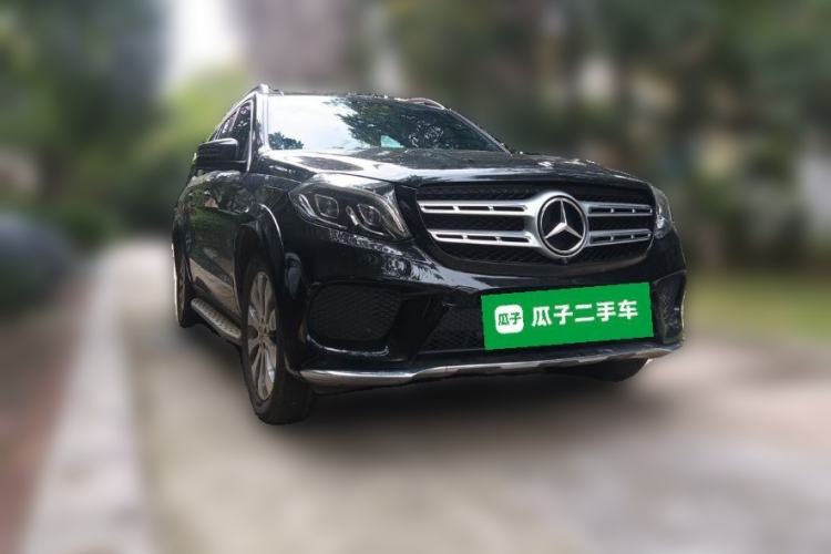 Used Mercedes-Benz GLS 2017 GLS 400 4MATIC Dynamic Model Front Right 45 Deg