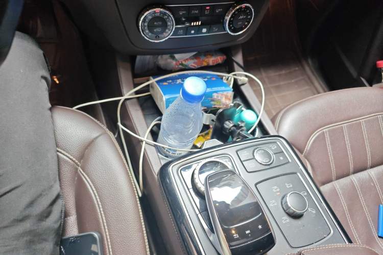 Used Mercedes-Benz GLS 2017 GLS 400 4MATIC Fashion Edition Gear Lever