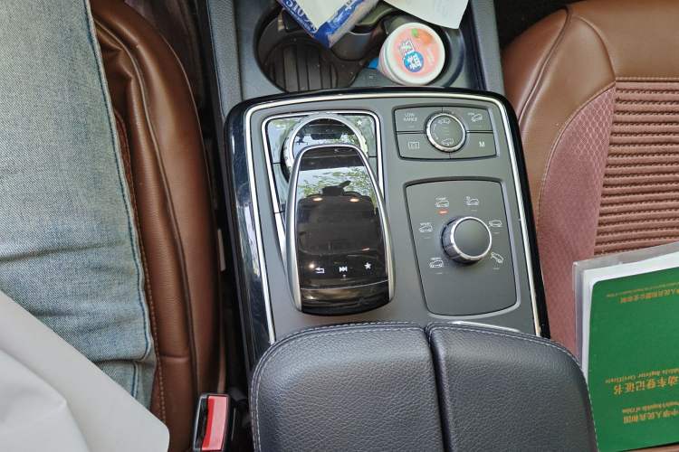 Used Mercedes-Benz GLS 2017 GLS 400 4MATIC Dynamic Model Gear Lever