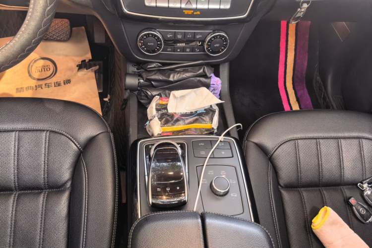 Used Mercedes-Benz GLS  Gear Lever
