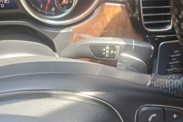 Used Mercedes-Benz GLS  Gear Lever