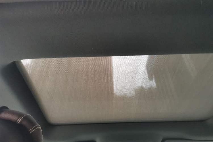 Used Mercedes-Benz GLS  Headliner