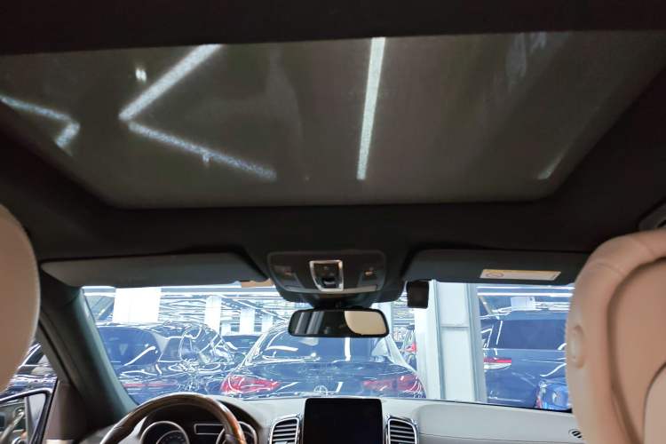 Used Mercedes-Benz GLS 2017 GLS 500 4MATIC Headliner