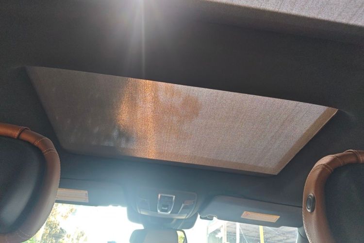 Used Mercedes-Benz GLS  Headliner