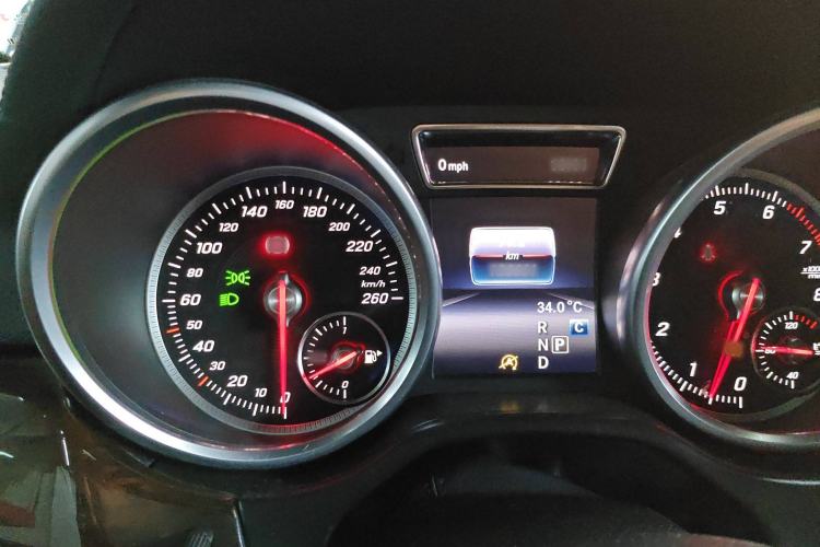 Used Mercedes-Benz GLS 2017 GLS 400 4MATIC Luxury Model Instrument Cluster
