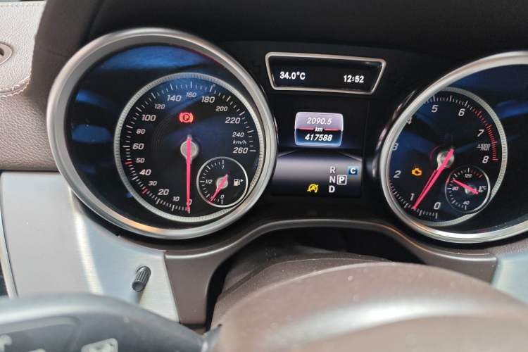 Used Mercedes-Benz GLS 2017 GLS 400 4MATIC Fashion Edition Instrument Cluster