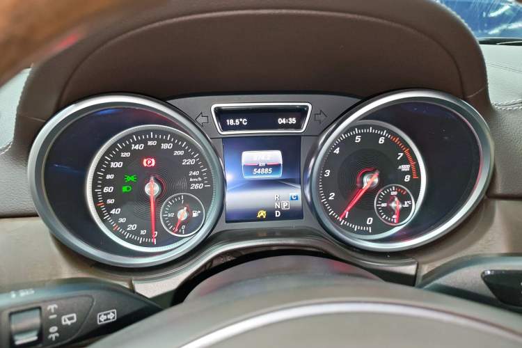 Used Mercedes-Benz GLS 2017 GLS 500 4MATIC Instrument Cluster