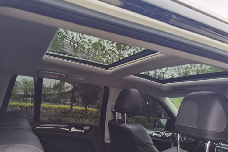 Used Mercedes-Benz GLS 2017 GLS 400 4MATIC Dynamic Model Interior 7