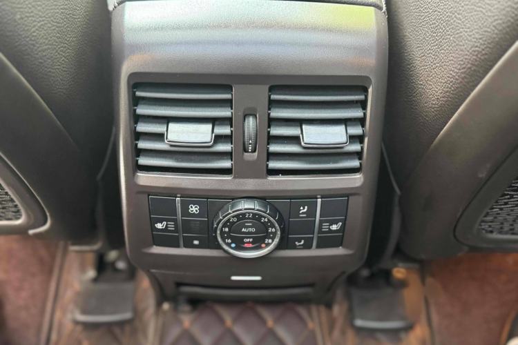 Used Mercedes-Benz GLS 2017 GLS 400 4MATIC Dynamic Model Interior 8