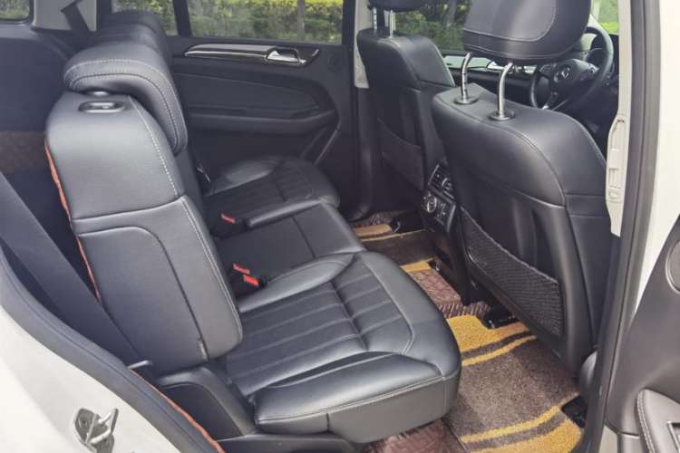 Used Mercedes-Benz GLS 2017 GLS 400 4MATIC Dynamic Model Interior 9