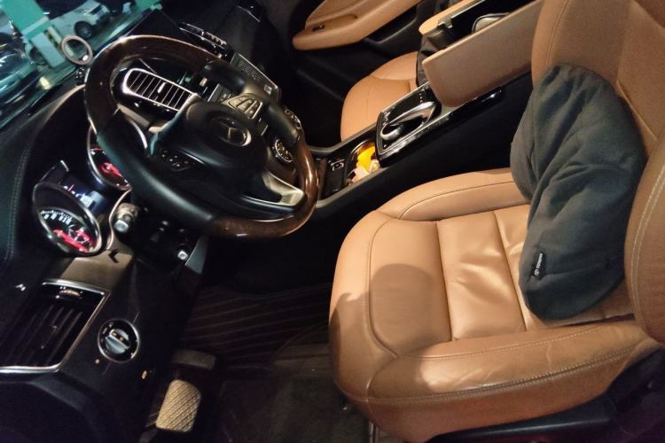 Used Mercedes-Benz GLS 2017 GLS 400 4MATIC Luxury Model Left Front Seat