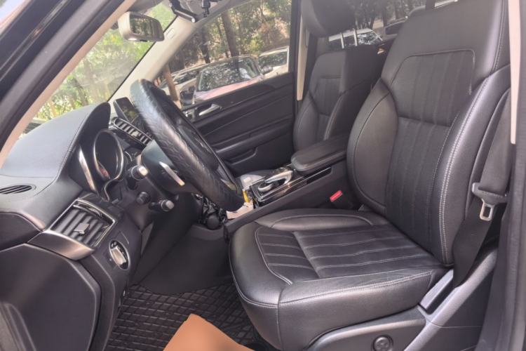 Used Mercedes-Benz GLS  Left Front Seat