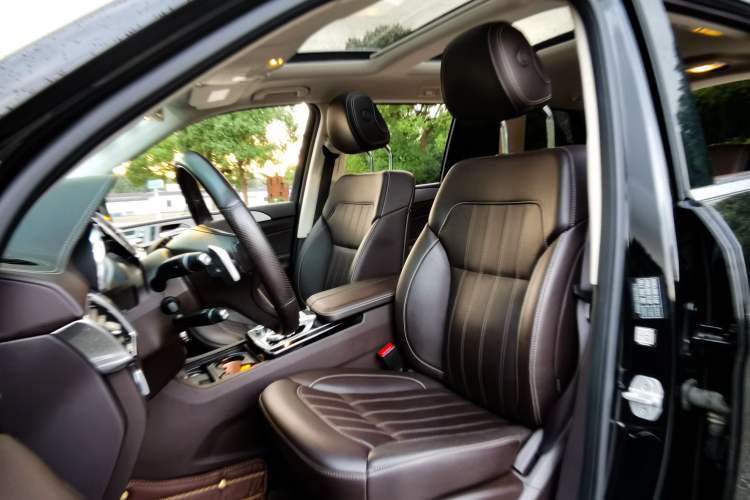 Used Mercedes-Benz GLS 2017 GLS 400 4MATIC Dynamic Model Left Front Seat