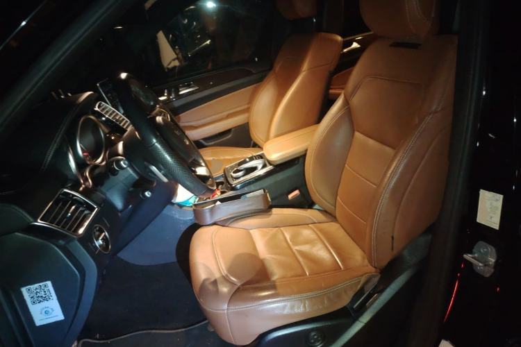 Used Mercedes-Benz GLS  Left Front Seat