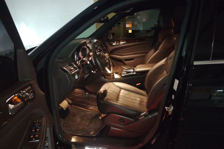 Used Mercedes-Benz GLS 2017 GLS 400 4MATIC Fashion Edition Left Front Seat