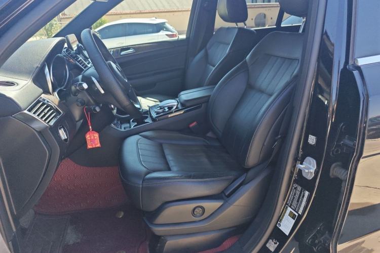 Used Mercedes-Benz GLS  Left Front Seat