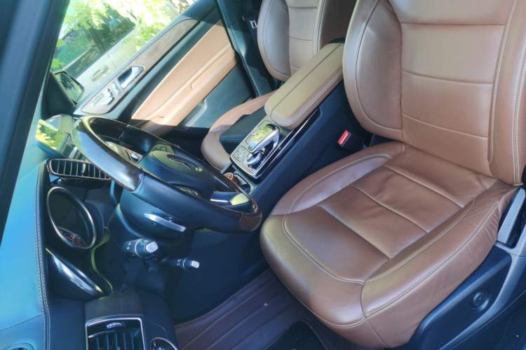 Used Mercedes-Benz GLS 2017 GLS 400 4MATIC Luxury Model Left Front Seat
