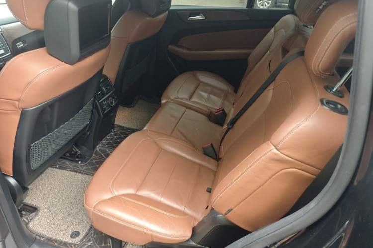 Used Mercedes-Benz GLS 2017 GLS 400 4MATIC Luxury Model Left Rear Seat