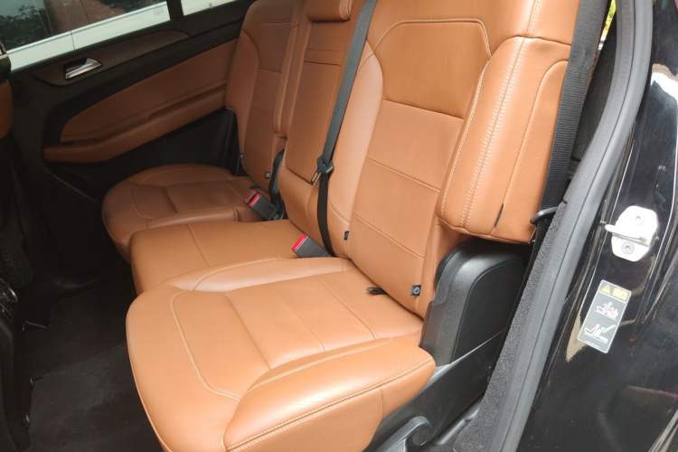 Used Mercedes-Benz GLS  Left Rear Seat