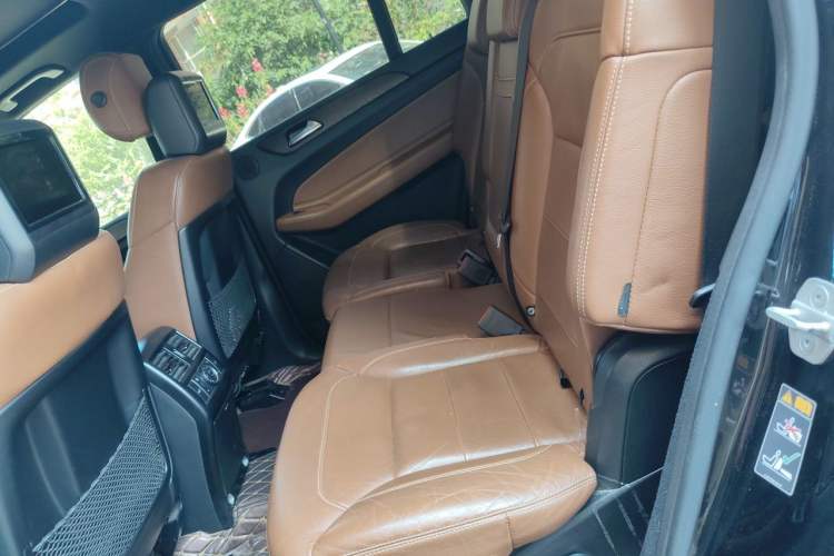 Used Mercedes-Benz GLS 2017 GLS 400 4MATIC Luxury Model Left Rear Seat