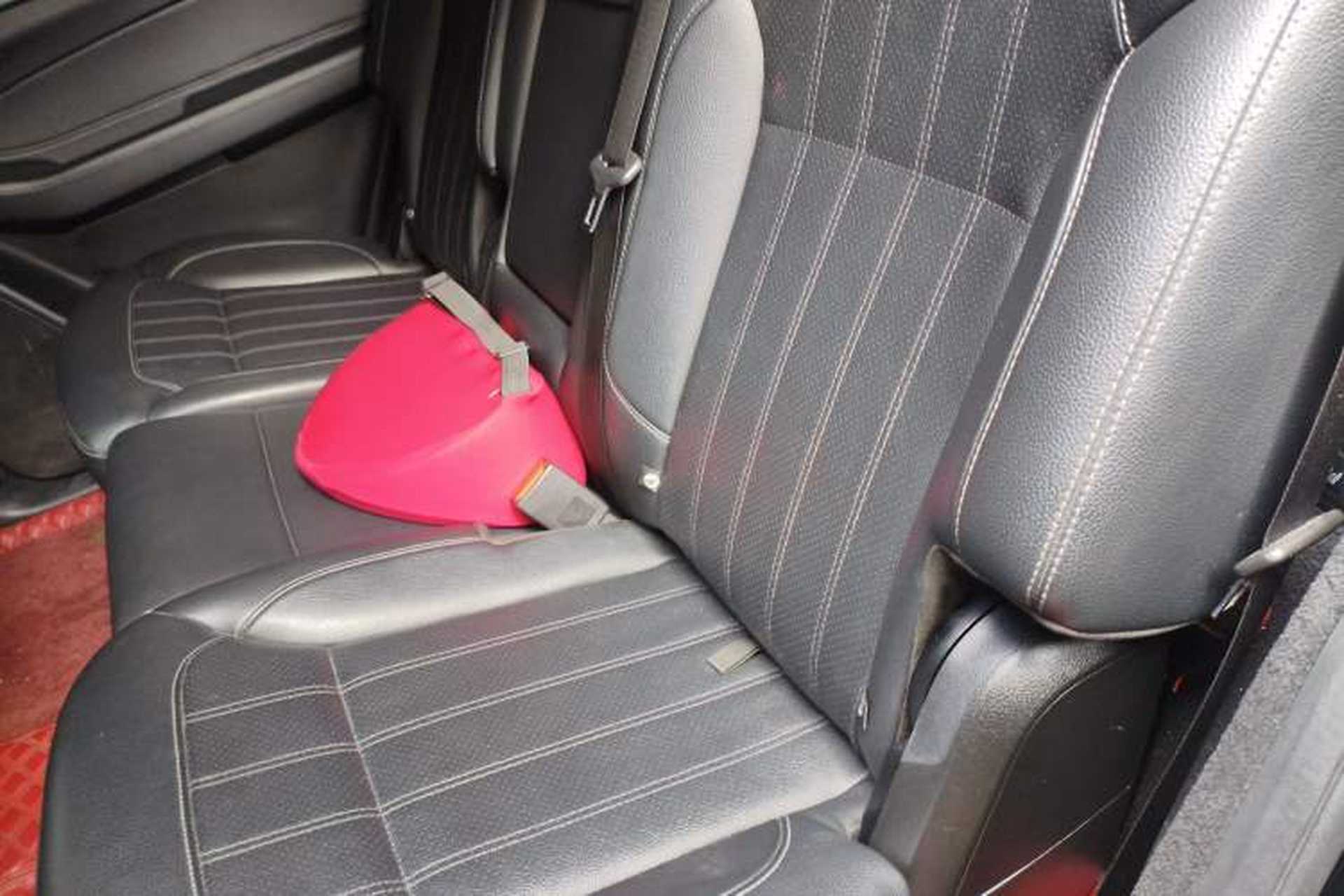 Used Mercedes-Benz GLS  Left Rear Seat