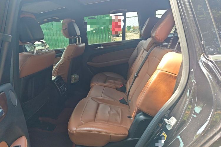 Used Mercedes-Benz GLS  Left Rear Seat