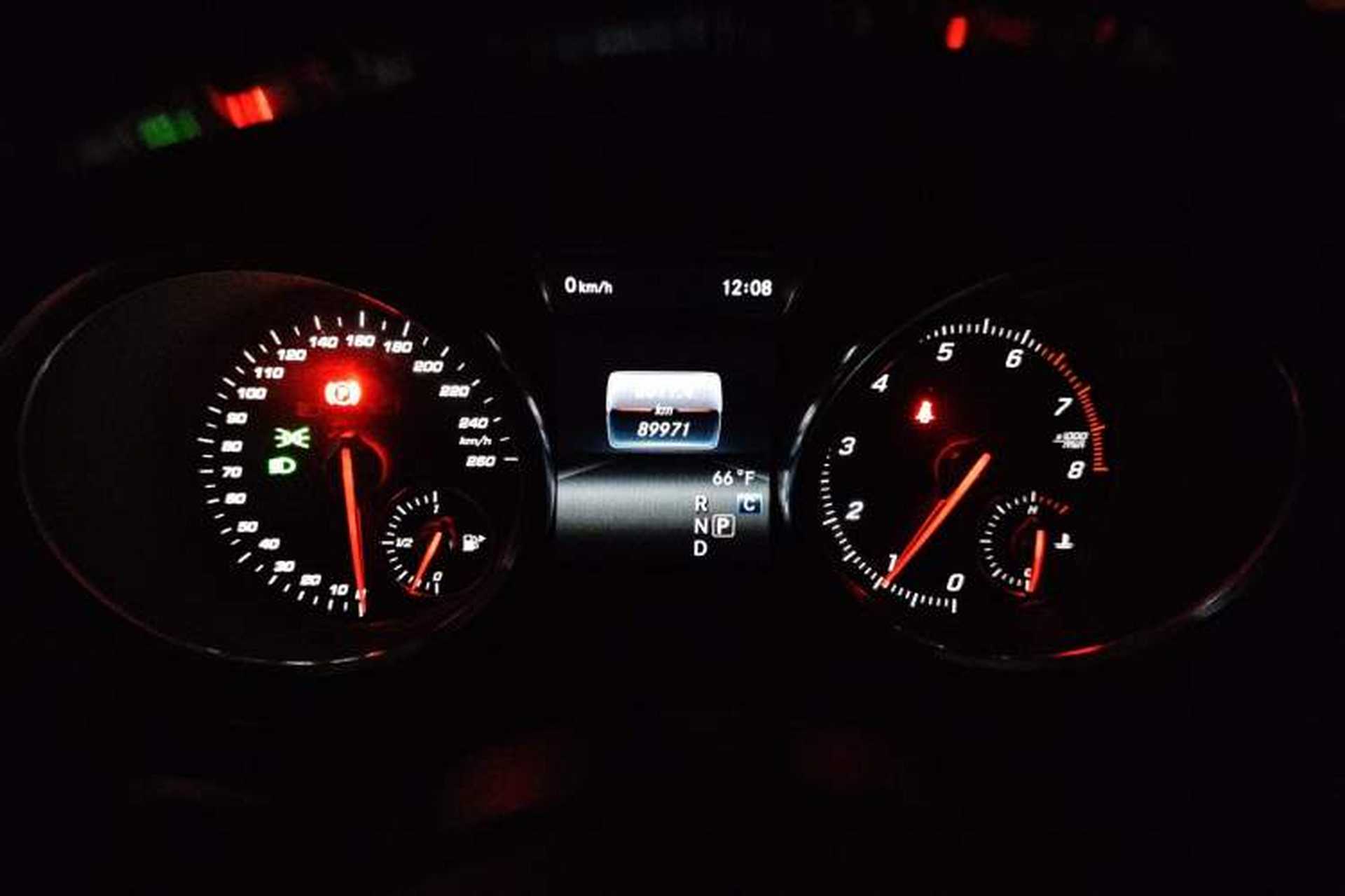 Used Mercedes-Benz GLS  Odometer Close Up