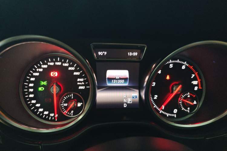Used Mercedes-Benz GLS  Odometer Close Up