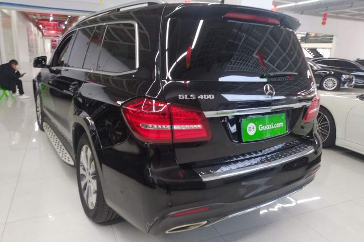 Used Mercedes-Benz GLS 2017 GLS 400 4MATIC Dynamic Model Rear Left 45 Deg