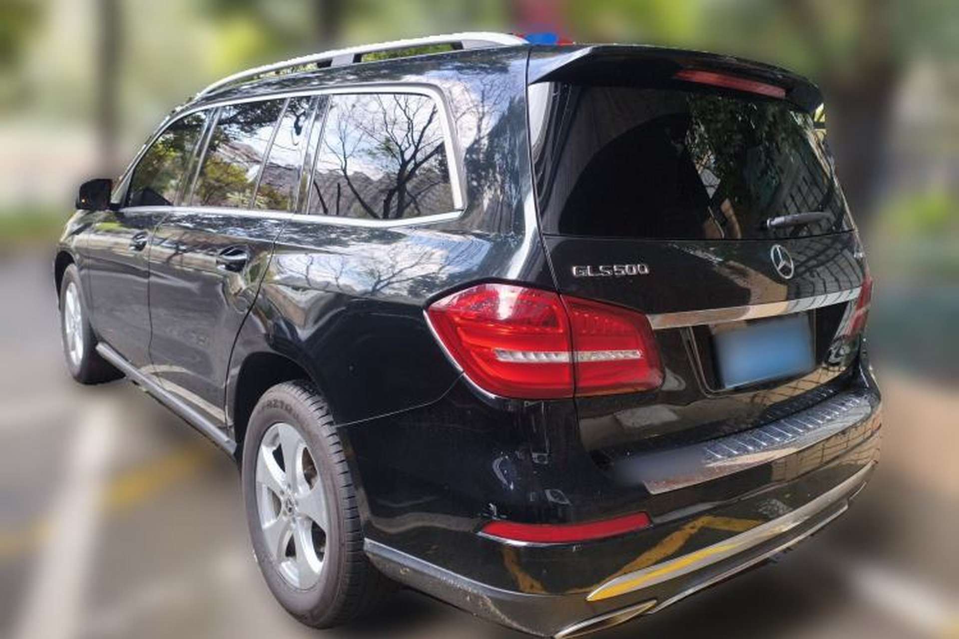 Used Mercedes-Benz GLS  Rear Left 45 Deg