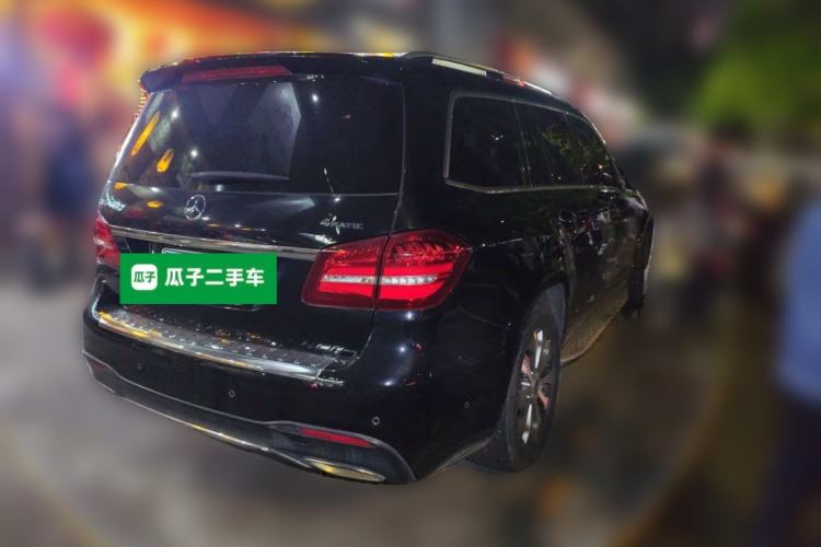 Used Mercedes-Benz GLS 2017 GLS 400 4MATIC Dynamic Model Rear Right 45 Deg