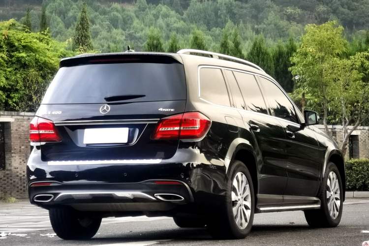 Used Mercedes-Benz GLS 2017 GLS 400 4MATIC Dynamic Model Rear Right 45 Deg