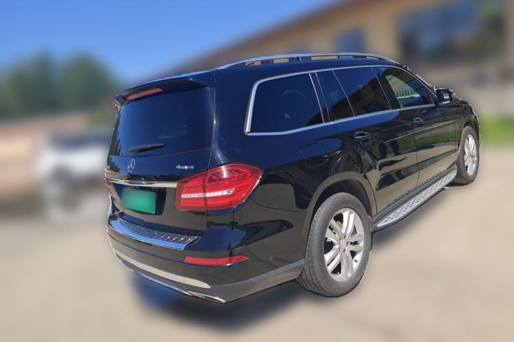 Used Mercedes-Benz GLS  Rear Right 45 Deg