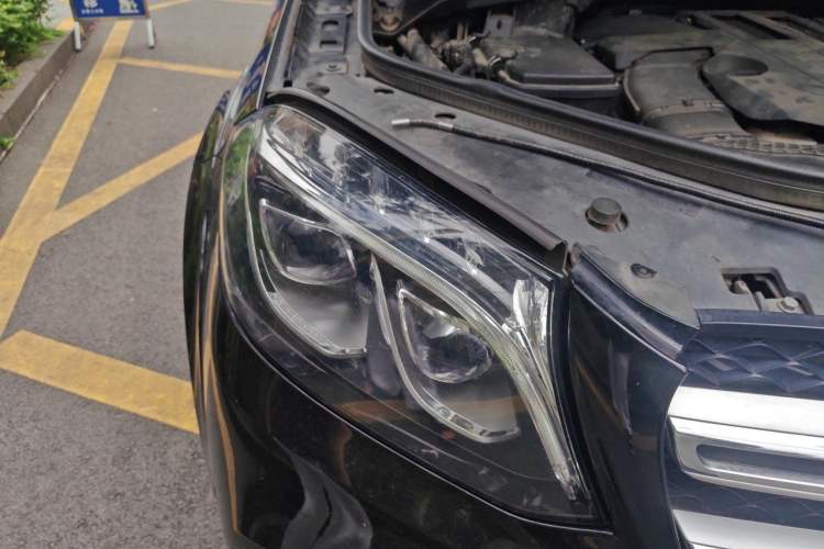 Used Mercedes-Benz GLS 2017 GLS 400 4MATIC Dynamic Model Right Front Headlight