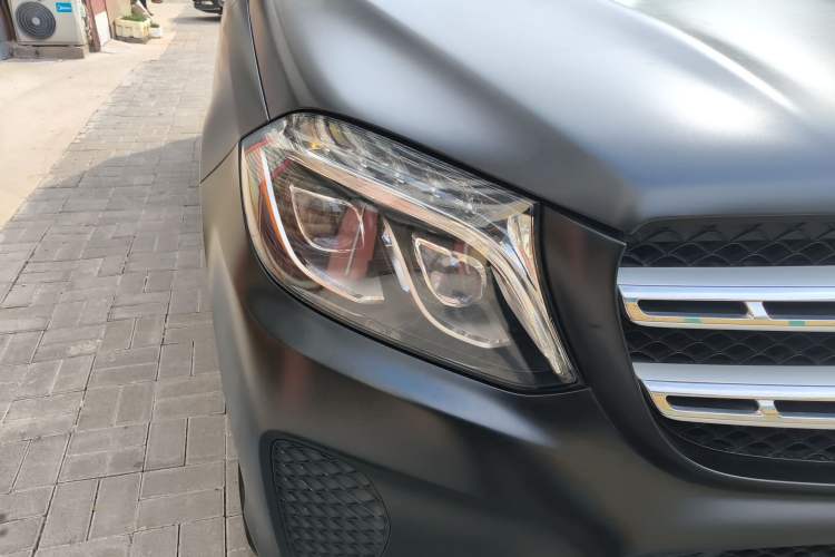 Used Mercedes-Benz GLS  Right Front Headlight
