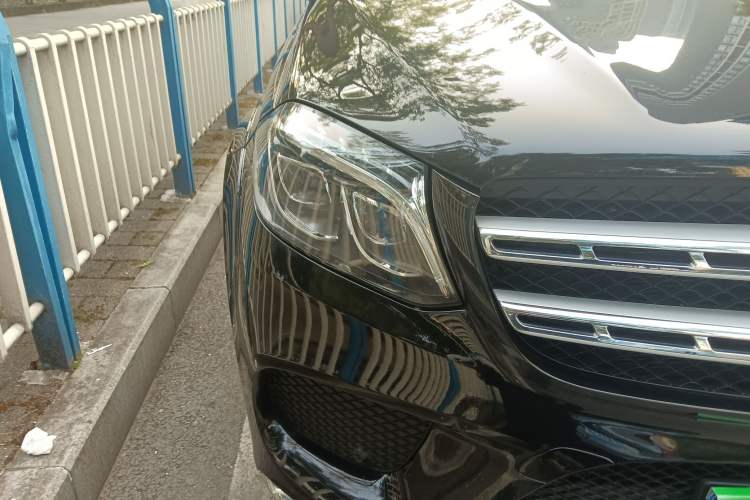 Used Mercedes-Benz GLS 2017 GLS 400 4MATIC Dynamic Model Right Front Headlight