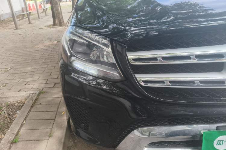 Used Mercedes-Benz GLS  Right Front Headlight