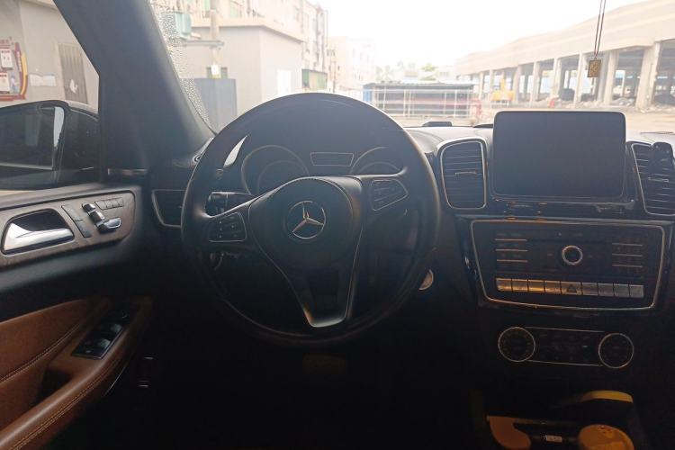 Used Mercedes-Benz GLS 2017 GLS 500 4MATIC Steering Wheel