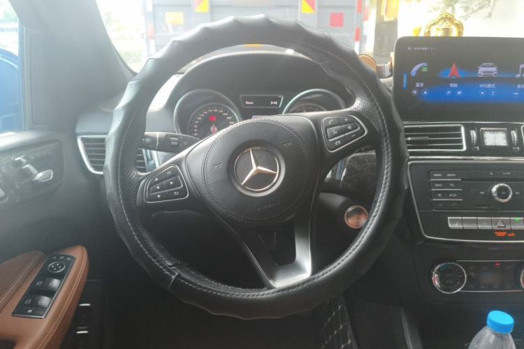 Used Mercedes-Benz GLS  Steering Wheel