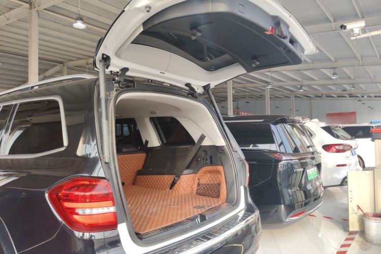 Used Mercedes-Benz GLS 2017 GLS 400 4MATIC Dynamic Model Trunk