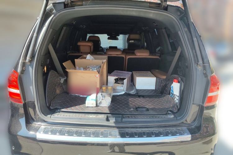 Used Mercedes-Benz GLS 2017 GLS 400 4MATIC Luxury Model Trunk