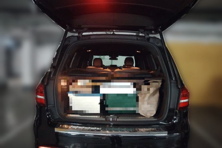 Used Mercedes-Benz GLS 2017 GLS 400 4MATIC Fashion Edition Trunk