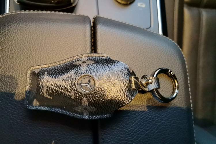 Used Mercedes-Benz GLS  Vehicle Key